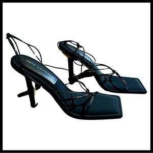 Good American shoes size 8 NWT